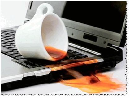 Оопс... Чай на клавиатуре