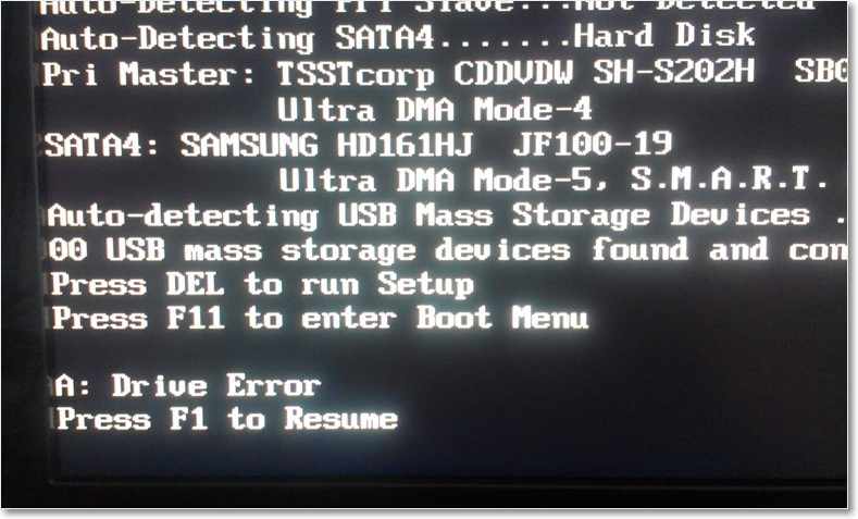 Ошибка A: Drive Error возникает, если в БИОС включено использование флоппи-диска, а на компьютере он отсутствует